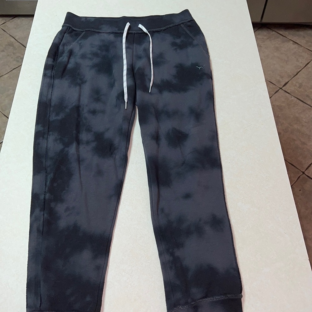 womens medium sweats